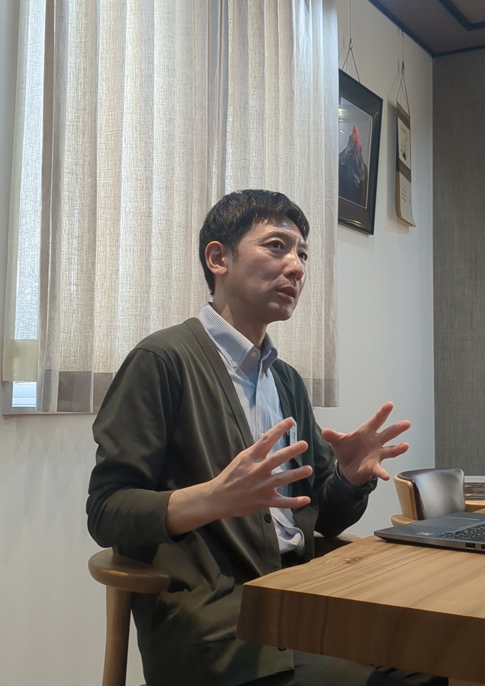 インタビューに答える小野組・DX推進担当の伊藤さま